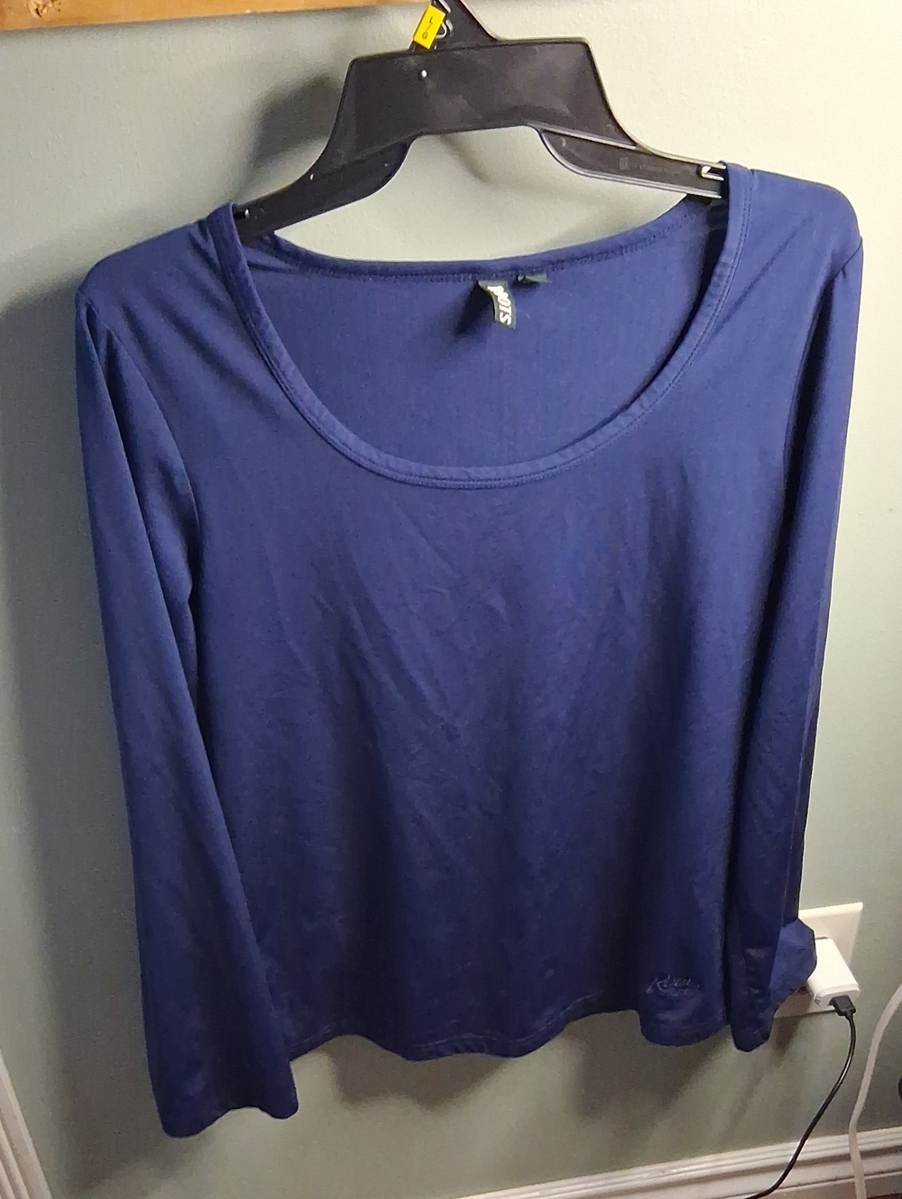 Roots Deep Blue Scoop Neck Long Sleeve Tee